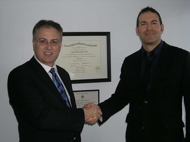 Barbuto of SouthGate arranges 1,300 s/f lease for medical space; DelBello of Windsor Commercial reps landlord 